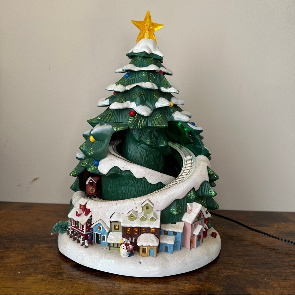 Vintage Avon 2007 Musical Christmas Tree with Moving Train & Village Scene - Picture 11 of 11